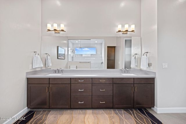 2852 E Camino A Los Vientos, Tucson, AZ 85718