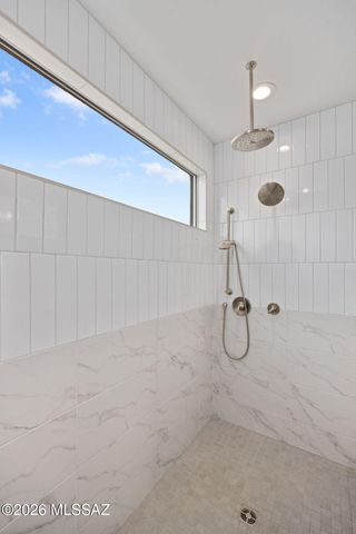 2852 E Camino A Los Vientos, Tucson, AZ 85718