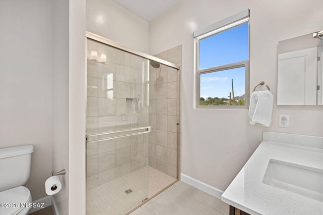 2852 E Camino A Los Vientos, Tucson, AZ 85718