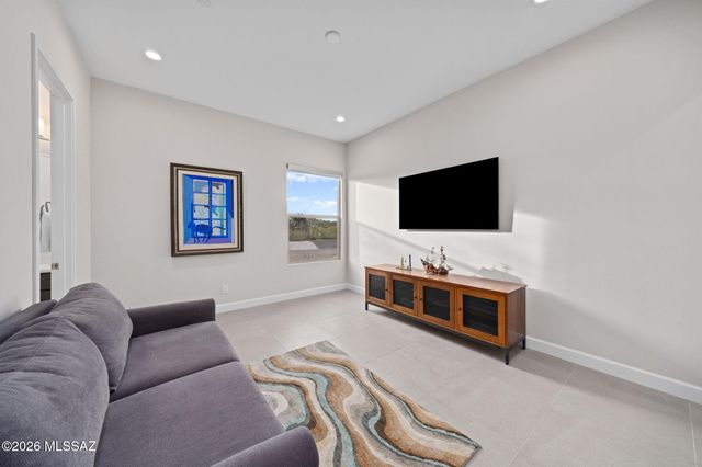 2852 E Camino A Los Vientos, Tucson, AZ 85718