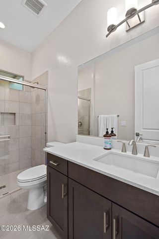 2852 E Camino A Los Vientos, Tucson, AZ 85718