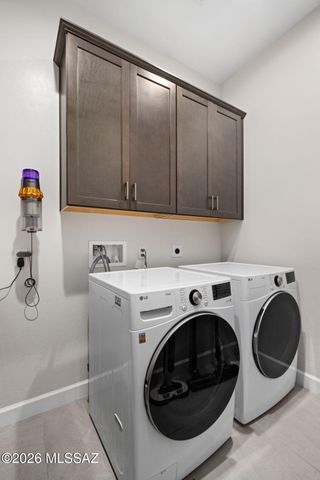 2852 E Camino A Los Vientos, Tucson, AZ 85718