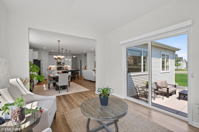 1000 Oakwood Road, Newport, MN 55055