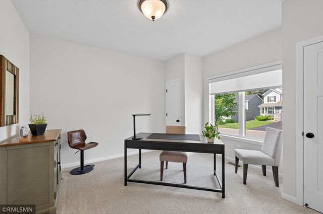 1000 Oakwood Road, Newport, MN 55055