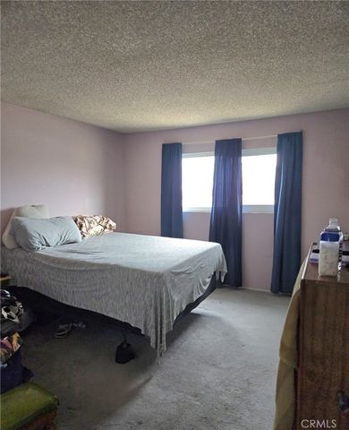 9906 Cypress Avenue, Fontana, CA 92335