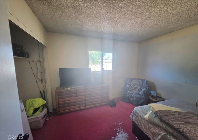 9906 Cypress Avenue, Fontana, CA 92335