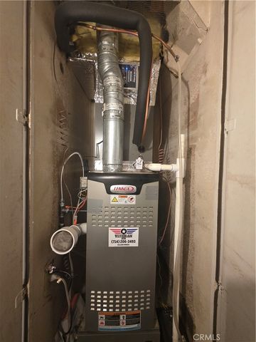 9906 Cypress Avenue, Fontana, CA 92335