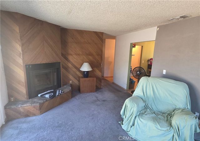 9906 Cypress Avenue, Fontana, CA 92335