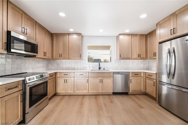 429 Crestway Road, Henderson, NV 89015