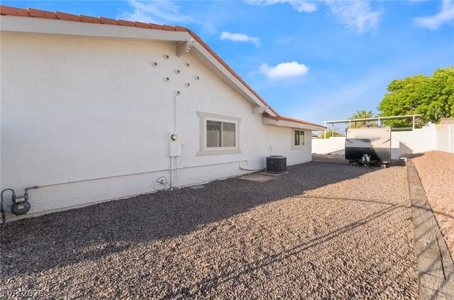 429 Crestway Road, Henderson, NV 89015