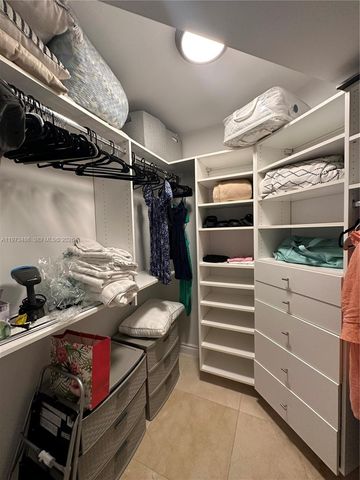 4775 Collins Ave 2407, Miami Beach, FL 33140