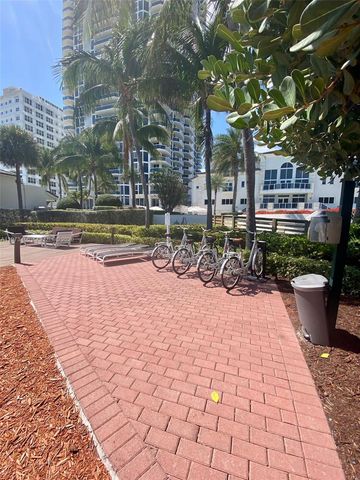 4775 Collins Ave 2407, Miami Beach, FL 33140