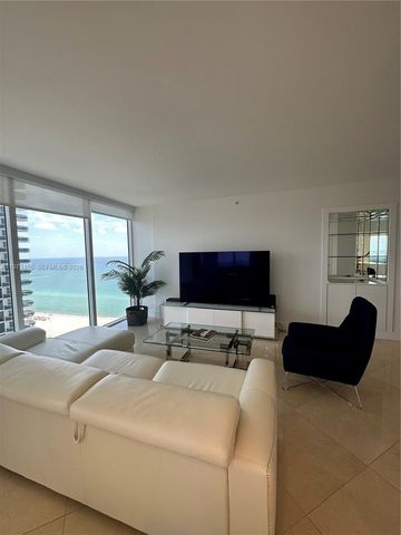 4775 Collins Ave 2407, Miami Beach, FL 33140