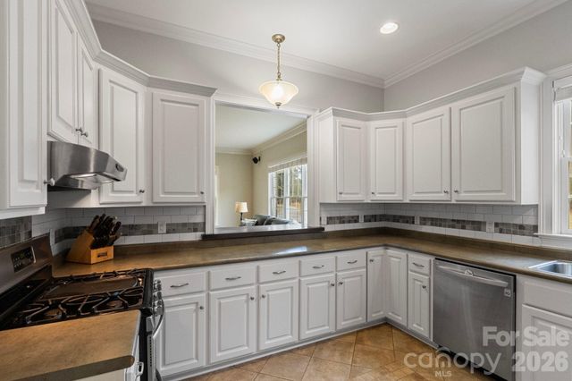 393 Youngs Bend Road, Kershaw, SC 29067