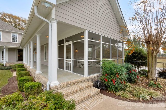 393 Youngs Bend Road, Kershaw, SC 29067