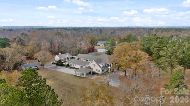 393 Youngs Bend Road, Kershaw, SC 29067