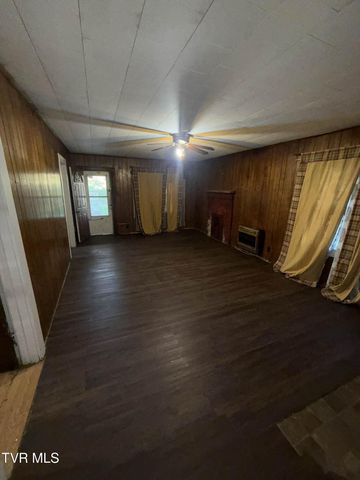 805 Elk Knob Road, Pennington Gap, VA 24277