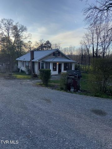 805 Elk Knob Road, Pennington Gap, VA 24277