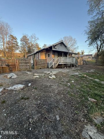 805 Elk Knob Road, Pennington Gap, VA 24277