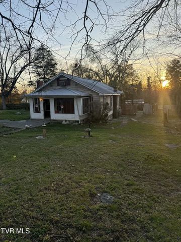 805 Elk Knob Road, Pennington Gap, VA 24277