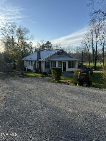 805 Elk Knob Road, Pennington Gap, VA 24277