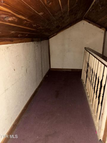 805 Elk Knob Road, Pennington Gap, VA 24277