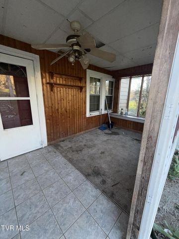 805 Elk Knob Road, Pennington Gap, VA 24277