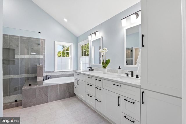 43943 ROCHELLE CT, Ashburn, VA 20147