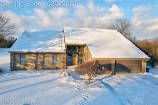 5031 Mccandlish Road, Grand Blanc, MI 48439