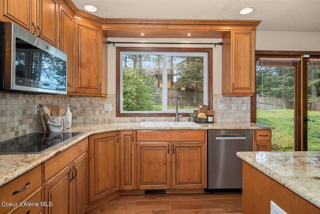 2448 E Packsaddle DR, Coeur D'alene, ID 83815