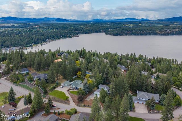 2448 E Packsaddle DR, Coeur D'alene, ID 83815