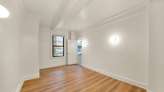 17 W 64th St Apt 1A, New York City, NY 10023