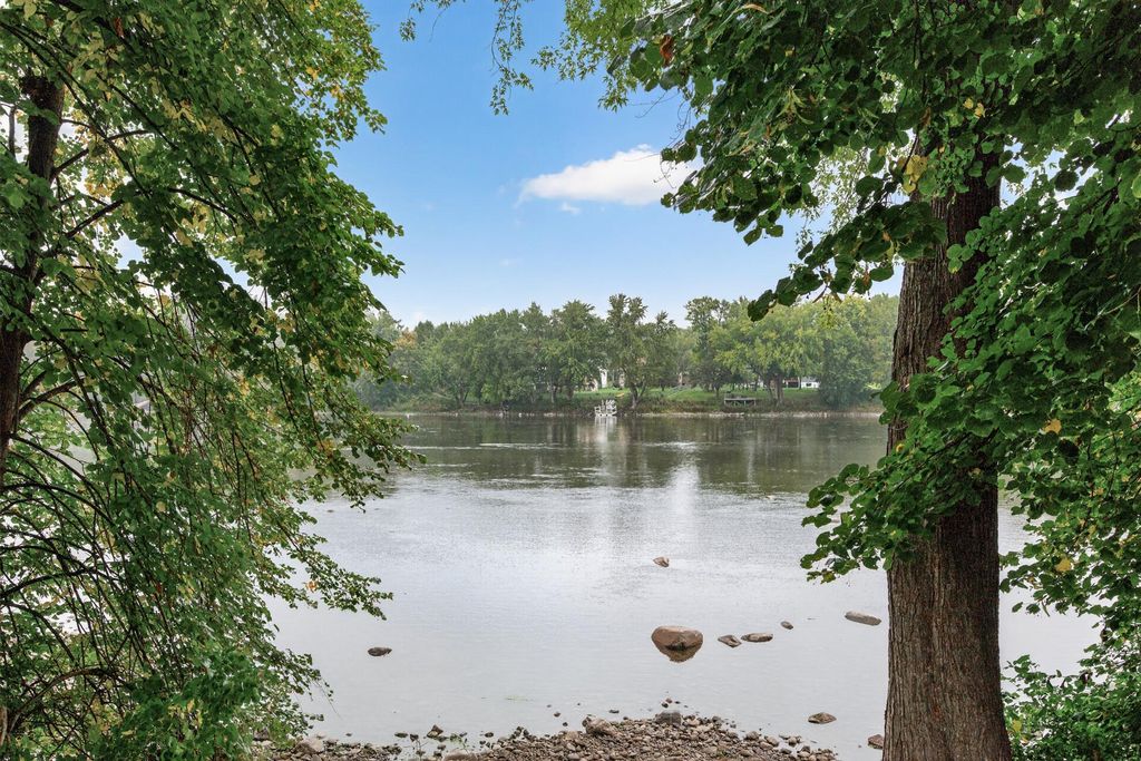 245 Mississippi Drive, Monticello, MN 55362 — photo 2