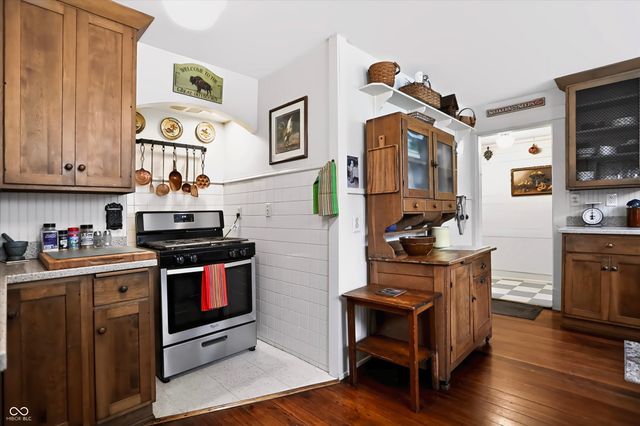 5875 Dewey Avenue, Indianapolis, IN 46219