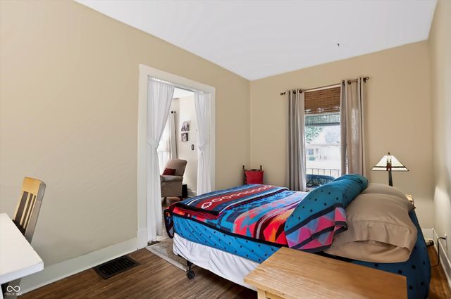 5875 Dewey Avenue, Indianapolis, IN 46219