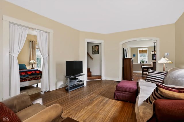 5875 Dewey Avenue, Indianapolis, IN 46219