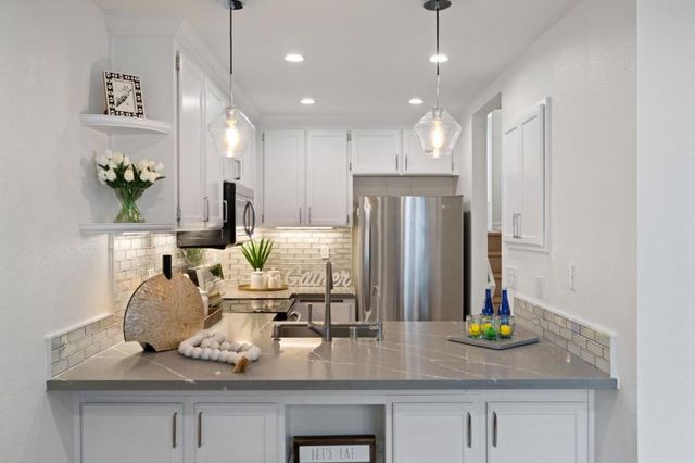 932 La Barbera Drive, San Jose, CA 95126