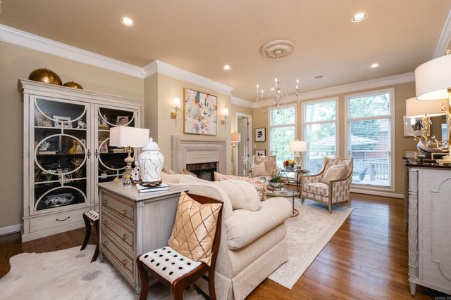 2 Frecourt Lane, Little Rock, AR 72223