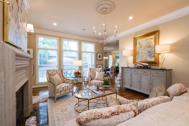 2 Frecourt Lane, Little Rock, AR 72223