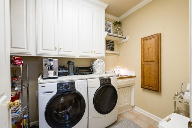 2 Frecourt Lane, Little Rock, AR 72223