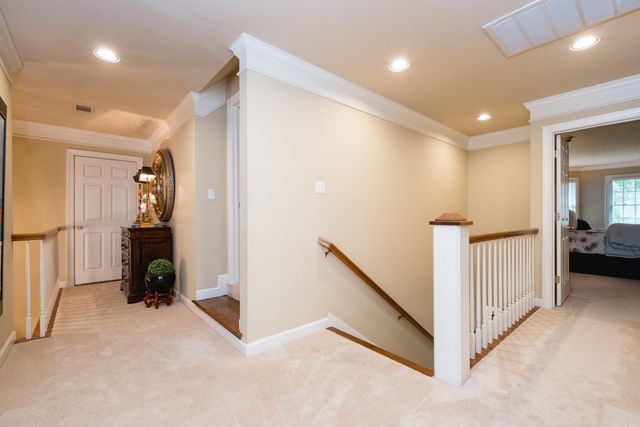 2 Frecourt Lane, Little Rock, AR 72223