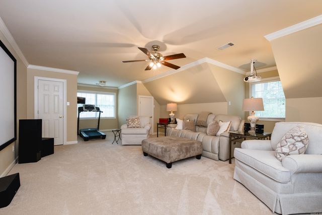 2 Frecourt Lane, Little Rock, AR 72223