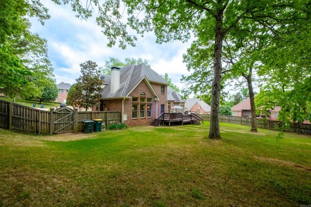 2 Frecourt Lane, Little Rock, AR 72223