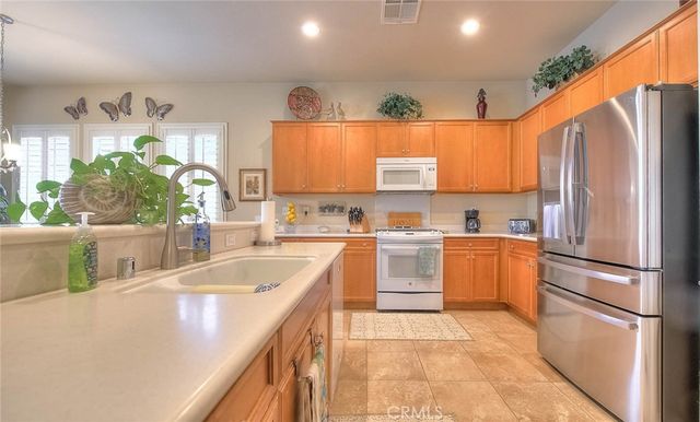 1664 Camino Sueno, Hemet, CA 92545