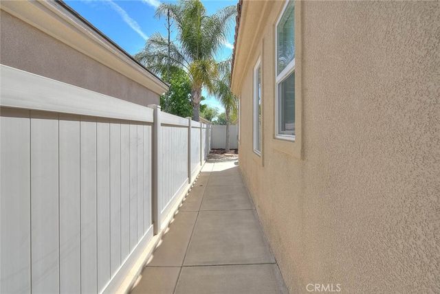 1664 Camino Sueno, Hemet, CA 92545