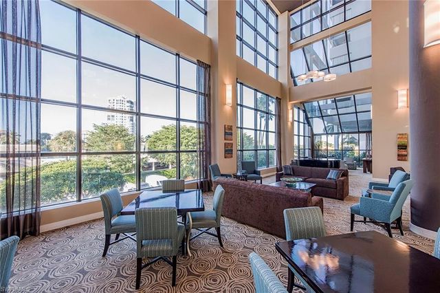 4751 Gulf Shore BLVD N PH8, Naples, FL 34103