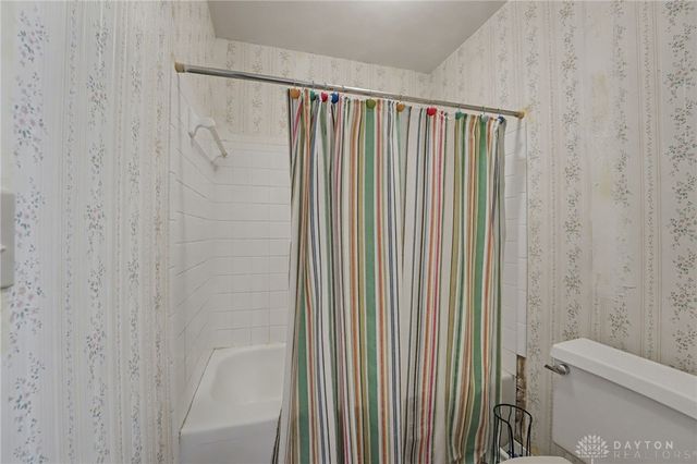 143 S Dorset Road, Troy, OH 45373