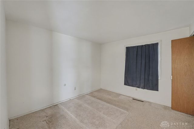 143 S Dorset Road, Troy, OH 45373