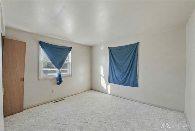 143 S Dorset Road, Troy, OH 45373