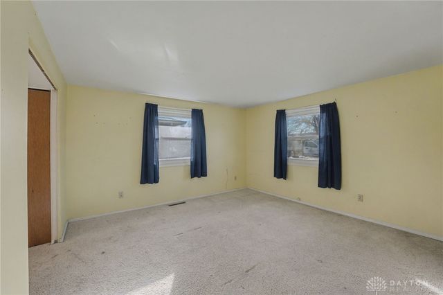 143 S Dorset Road, Troy, OH 45373